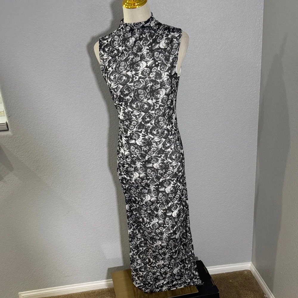 NWT-Betsy Johnson Midi Dress - Picture 6 of 10